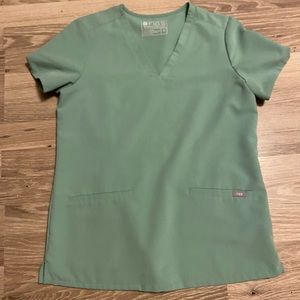 Jade Figs scrub Top